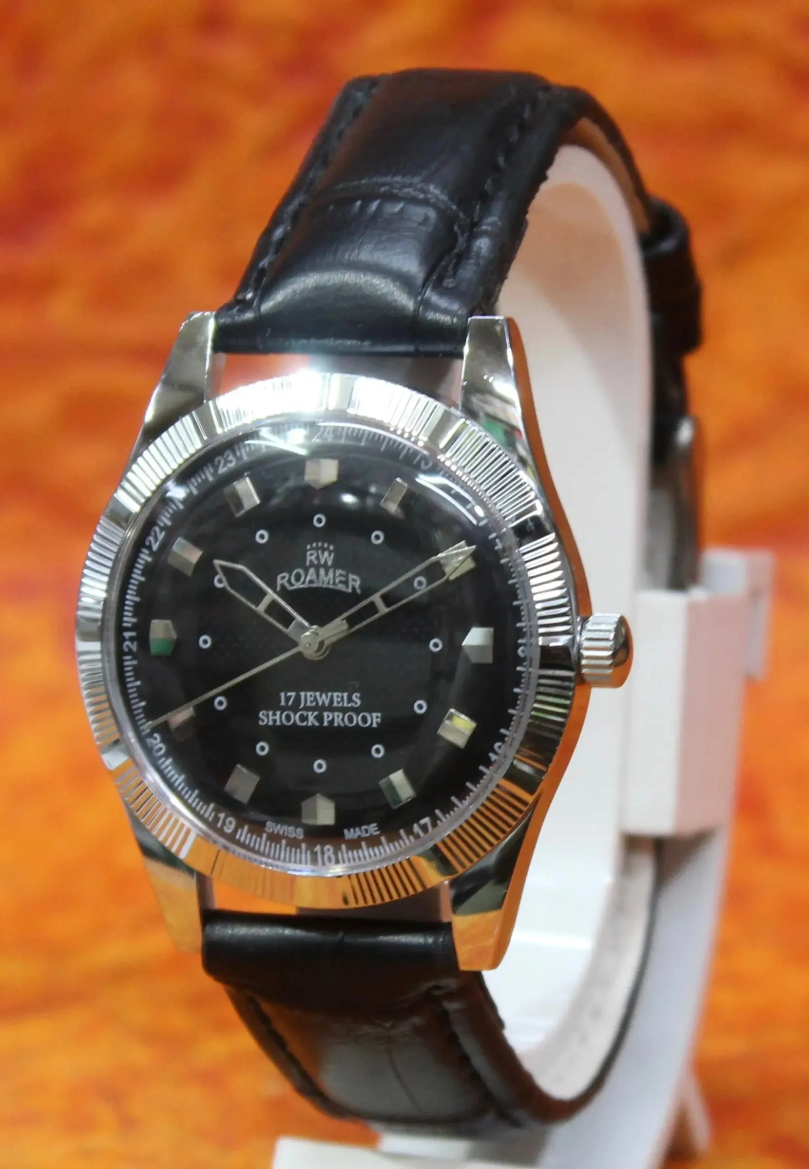17 Jewels Wristwatch Roamer Vintage FHF ST96 Swiss Made Mechanical Hand Wind Mechanism