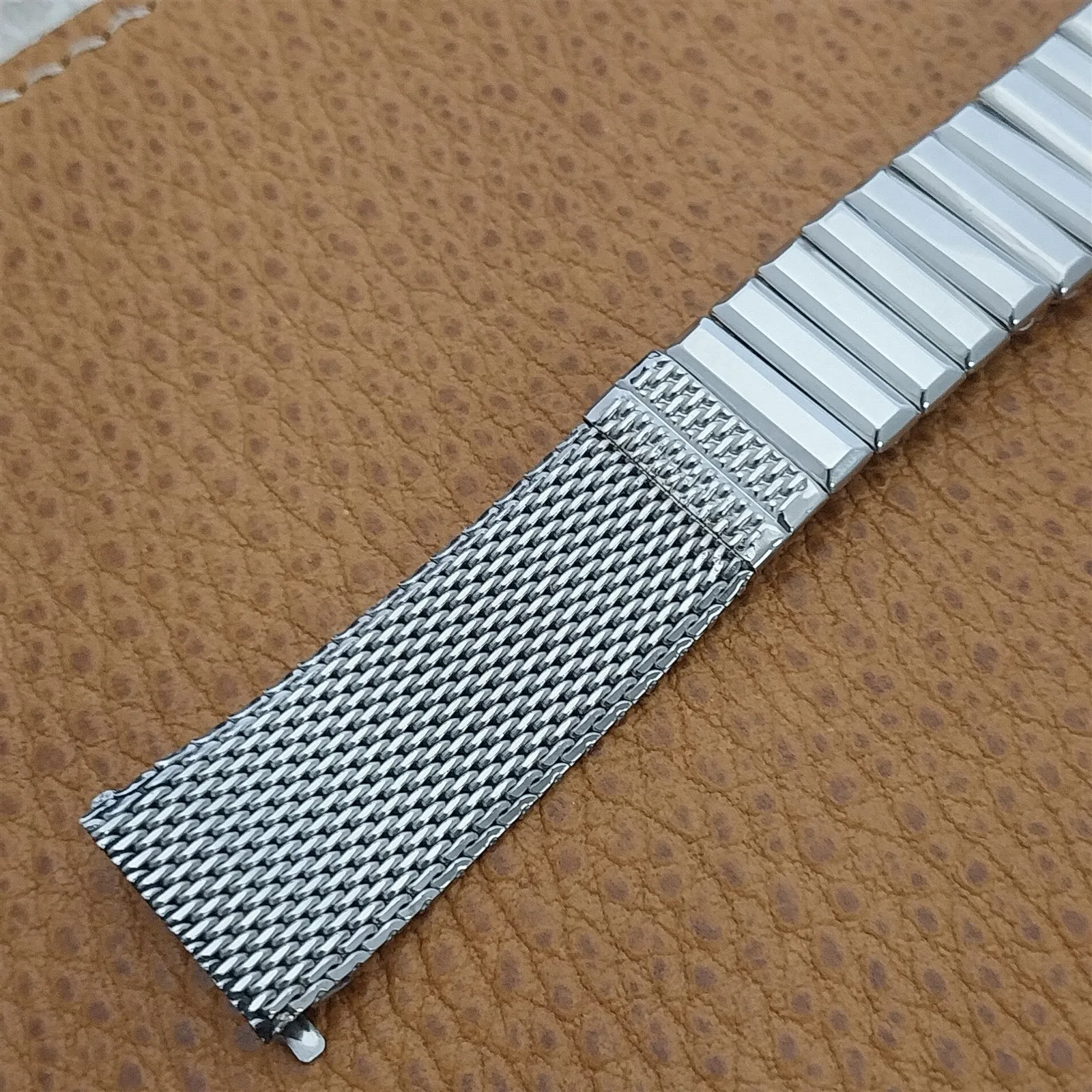 17.2mm 11/16" Stainless Steel Mesh Classic Kreisler Unused 1960s Vintage Watch