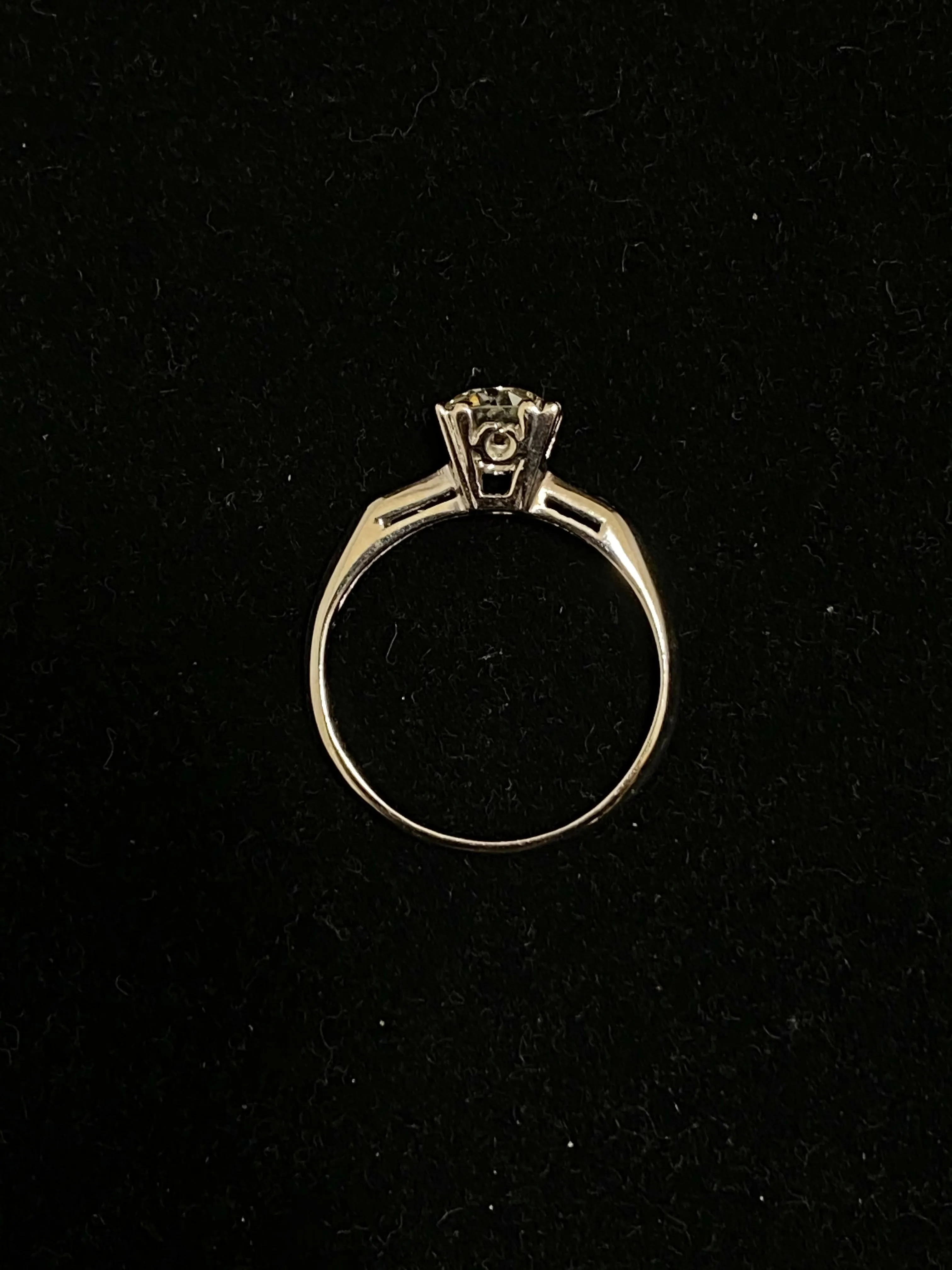 1920's Antique Design Solid White Gold 7 Diamonds Ring - $30K Appraisal Value w/CoA}