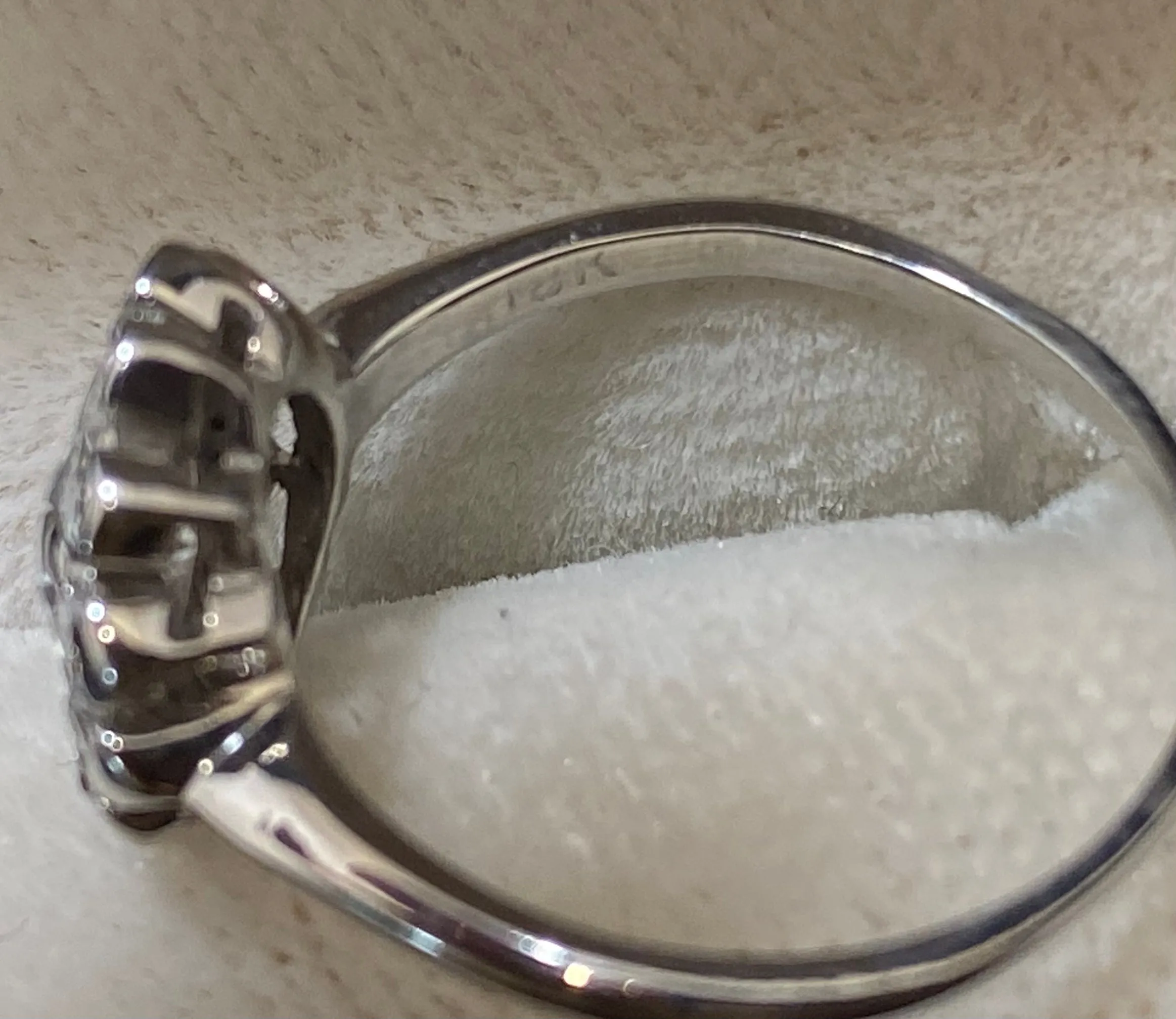 1920's Antique Designer 18K White Gold Old Mine Diamond Ring - $8K Appraisal Value w/CoA}