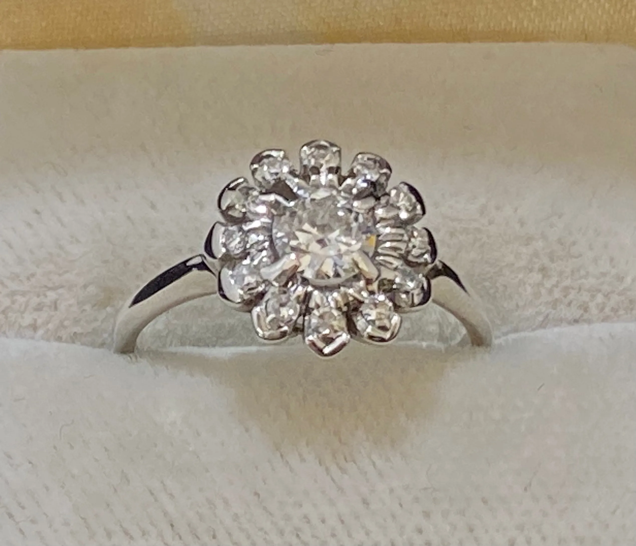 1920's Antique Designer 18K White Gold Old Mine Diamond Ring - $8K Appraisal Value w/CoA}