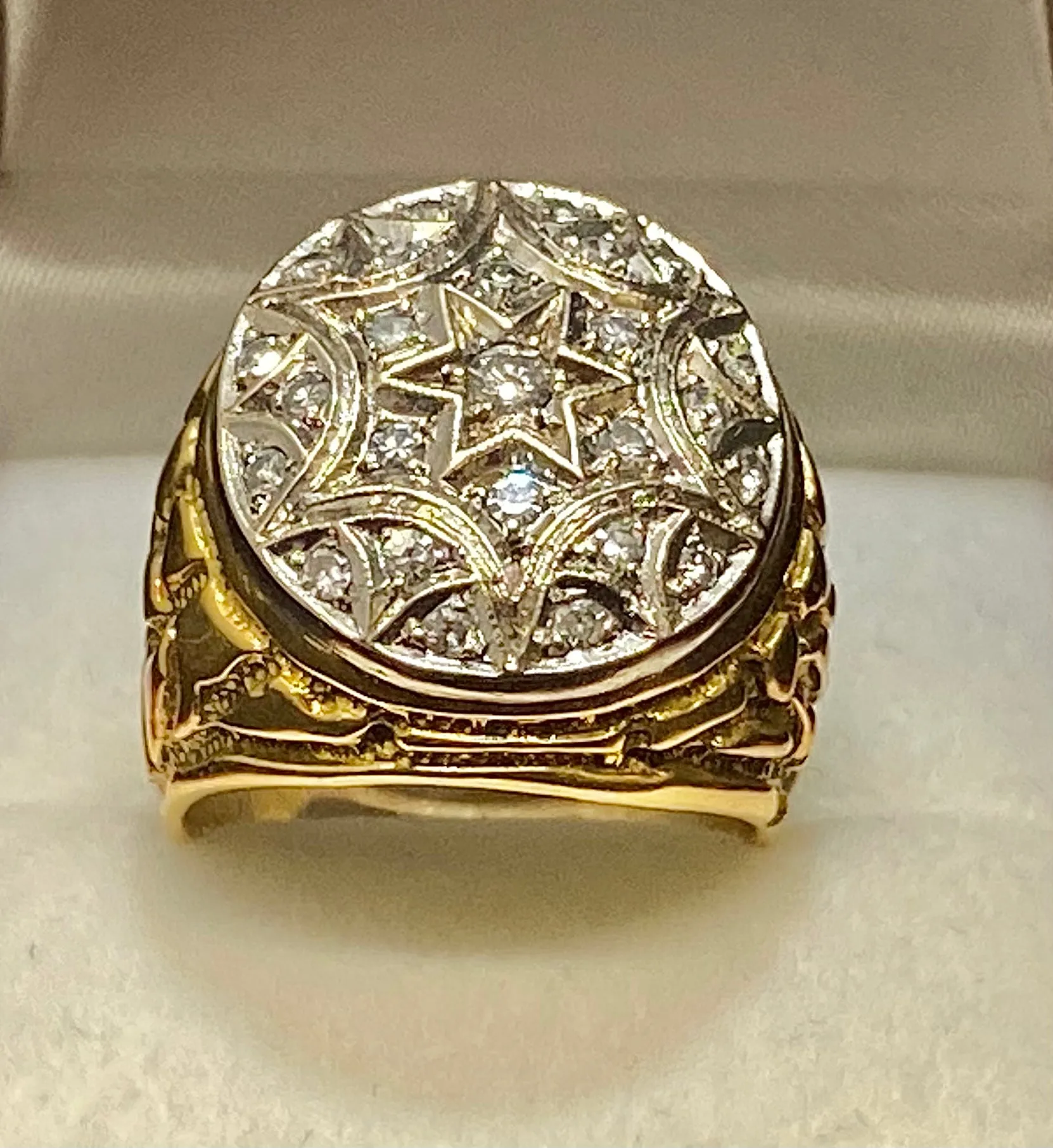 1930’s Antique Solid Yellow & White Gold 25-Diamond Ring - $12K Appraisal Value w/CoA}