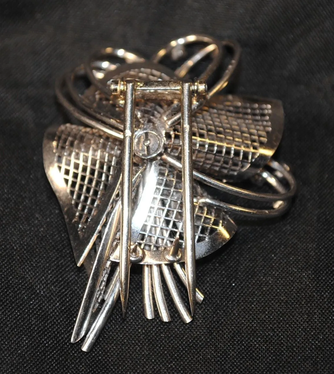 1930s Retro Trumpet Flower Diamond Brooch in Solid 18K White Gold - $25K VALUE}