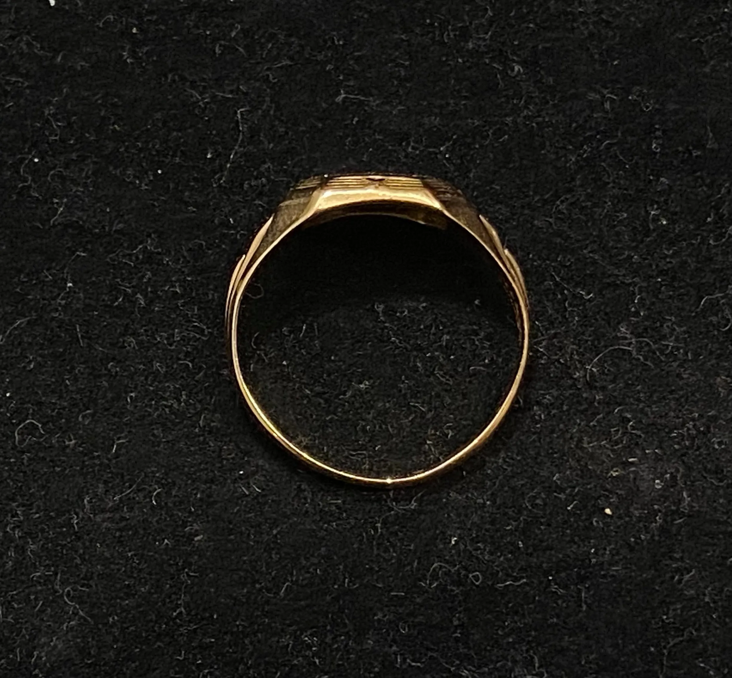 1944 Columbia High School Class Ring in Solid Yellow Gold - $6K Appraisal Value w/CoA}