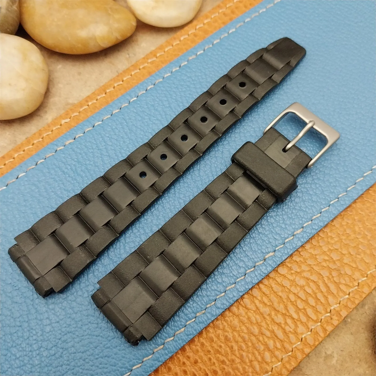 1970s 18mm Skindiver Oyster Diver & Bead Blasted Buckle Unused Vintage Watch Band