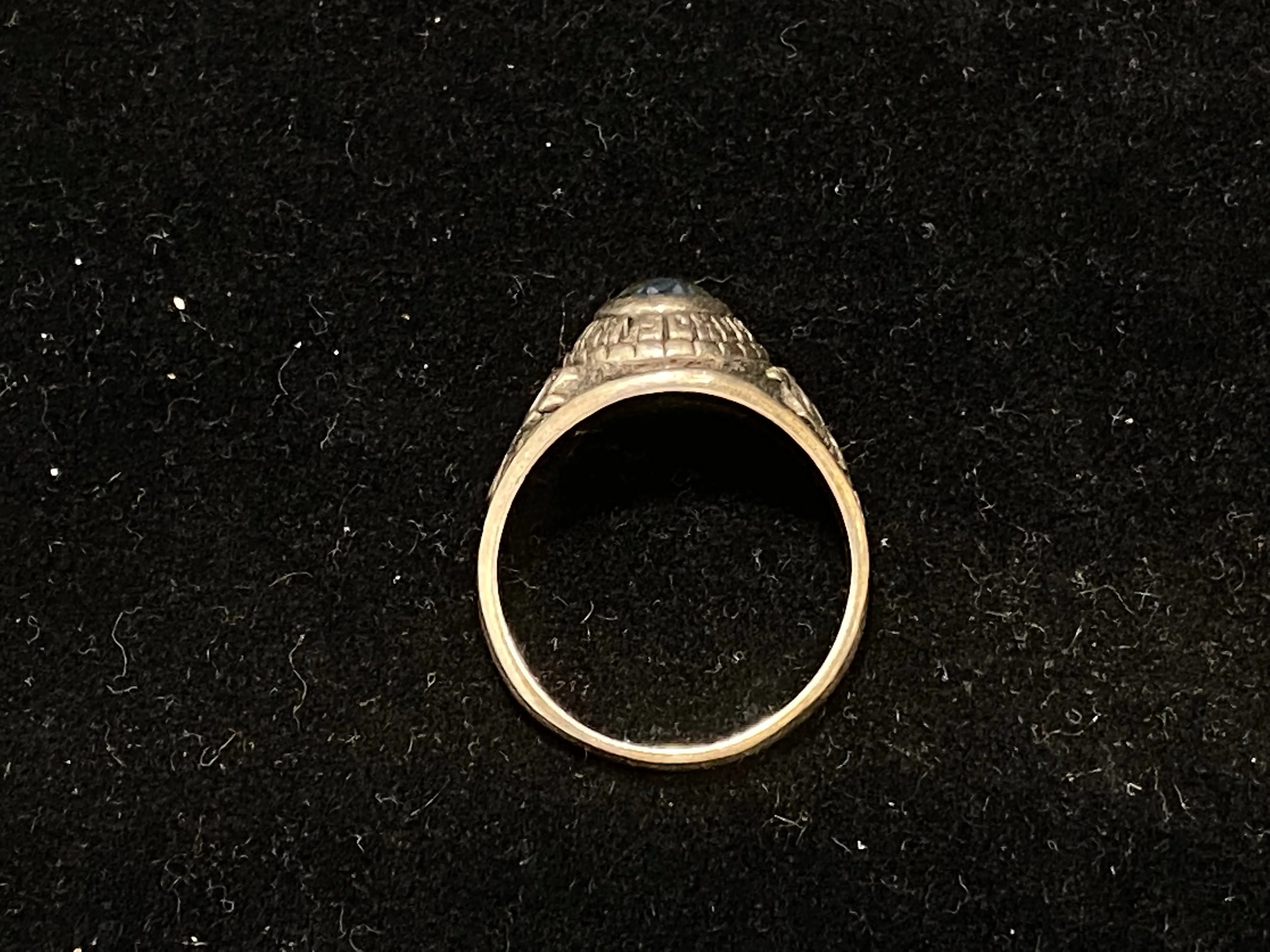 1977 Findlay High School Class Ring in Sterling Silver - $3K Appraisal Value w/CoA}