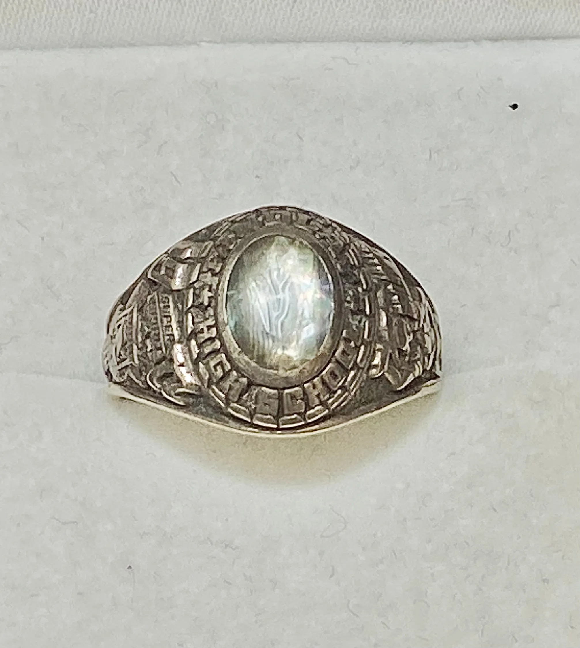 1977 Findlay High School Class Ring in Sterling Silver - $3K Appraisal Value w/CoA}