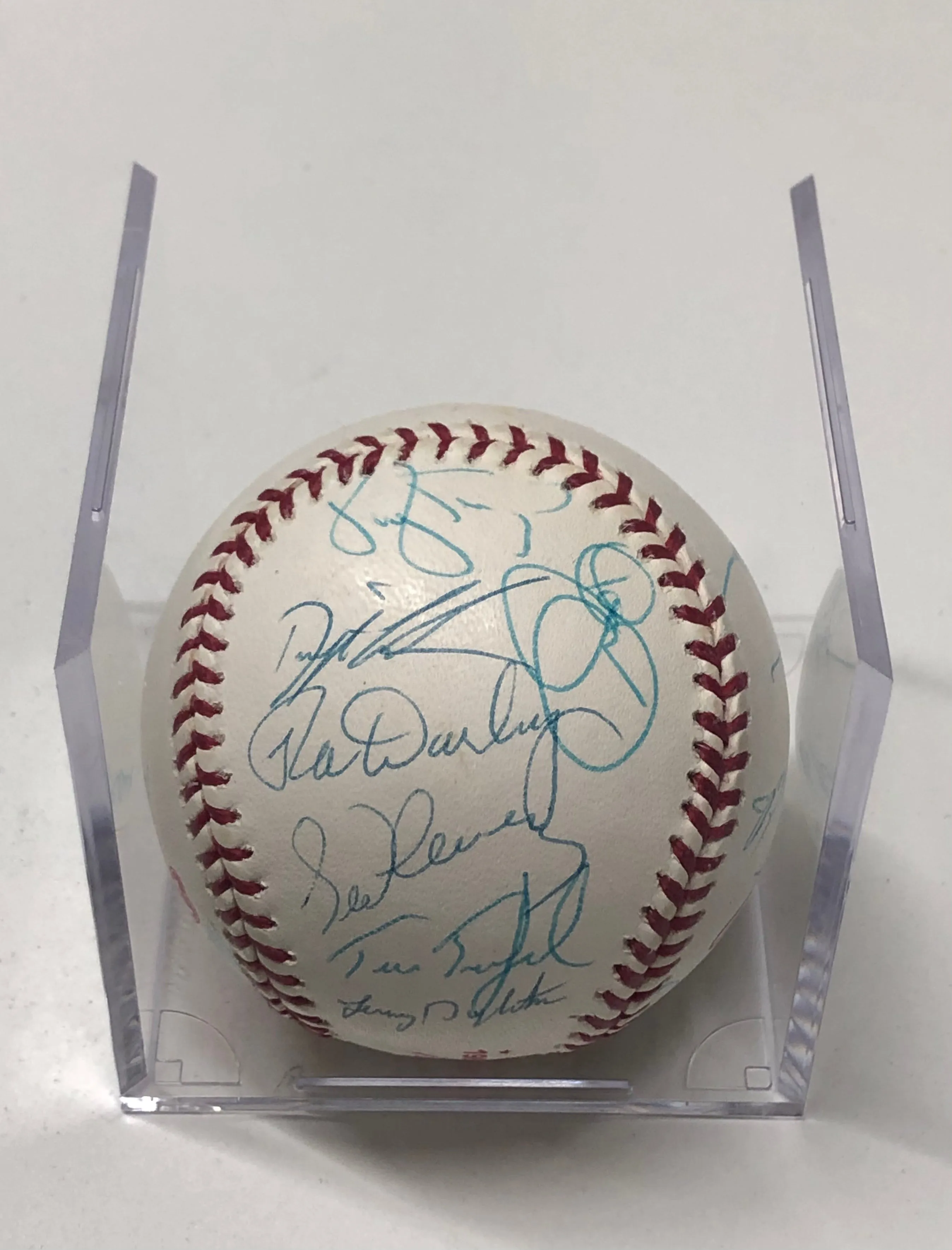 1986 World Series Baseball Signed by New York Mets Team - $5K APR Value w/ CoA!