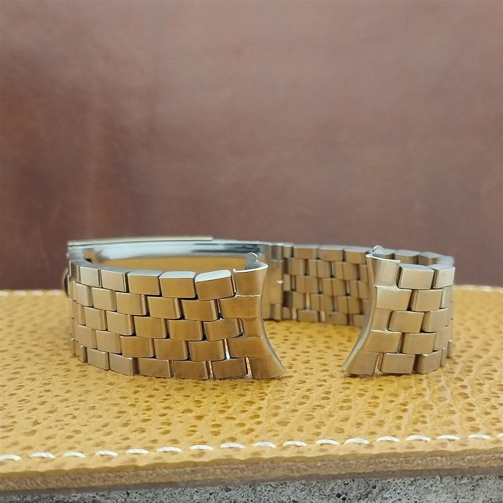 3/4" JB Champion Gold-Filled Classic Brick Link Unused 1979 Vintage Watch Band