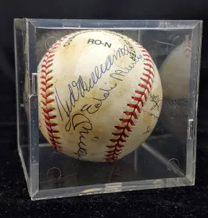 500 Homerun Club 1985 Signed Baseball  - $10K Appraisal Value!