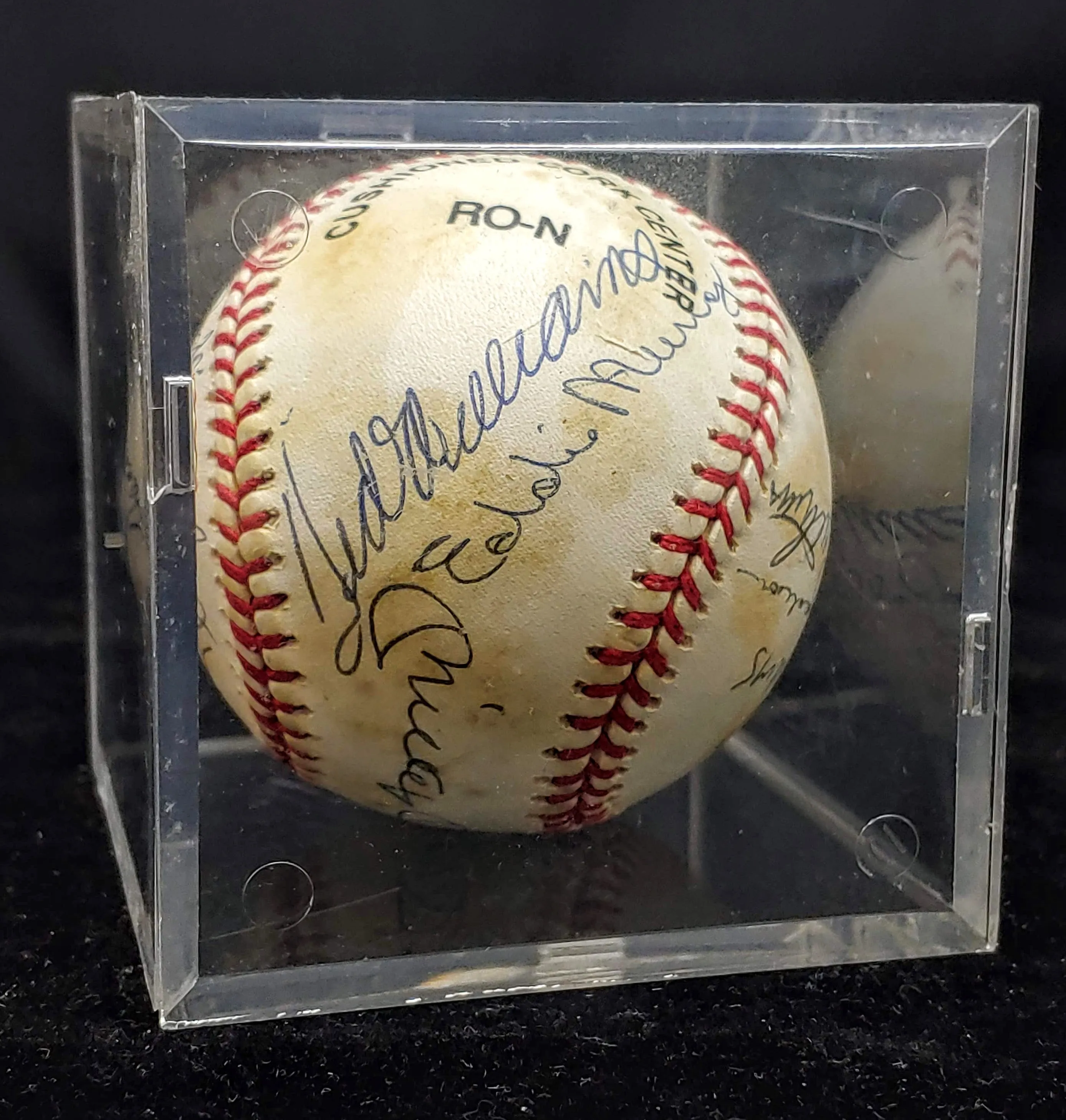 500 Homerun Club 1985 Signed Baseball  - $10K Appraisal Value!