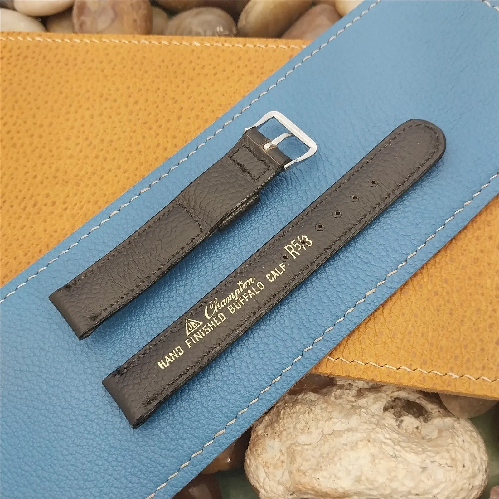 A-11 Elgin Buckle & Padded Black Buffalo Calf Leather nos Vintage Watch Band