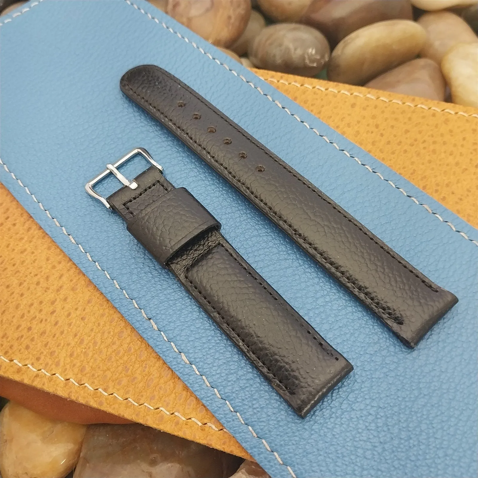 A-11 Elgin Buckle & Padded Black Buffalo Calf Leather nos Vintage Watch Band