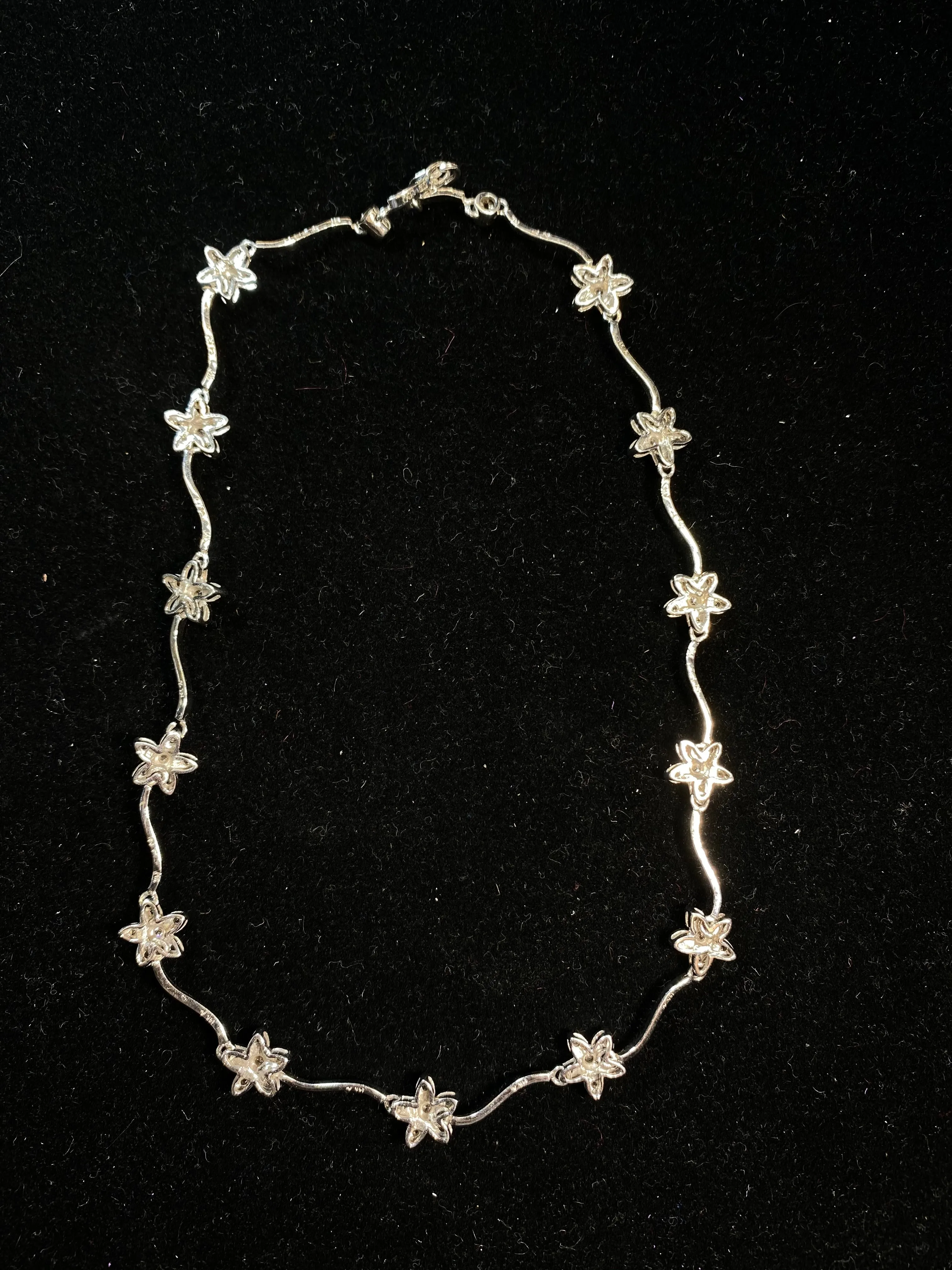 AMAZING Designer White Gold Flower Choker w 78 Diamonds! - $15K Appraisal Value! }