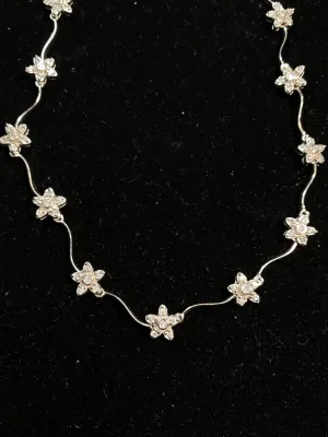 AMAZING Designer White Gold Flower Choker w 78 Diamonds! - $15K Appraisal Value! }