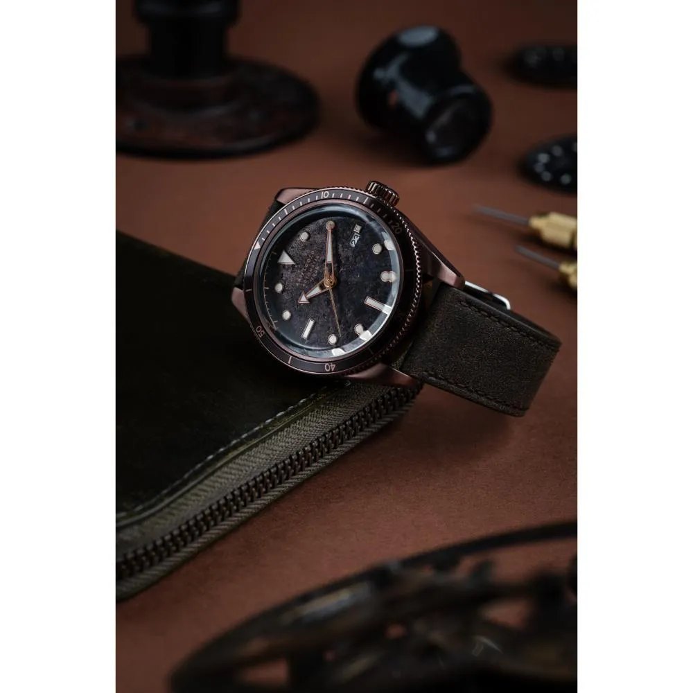 Aries Gold Black Sea G 9027 CF-BKT2 Watch