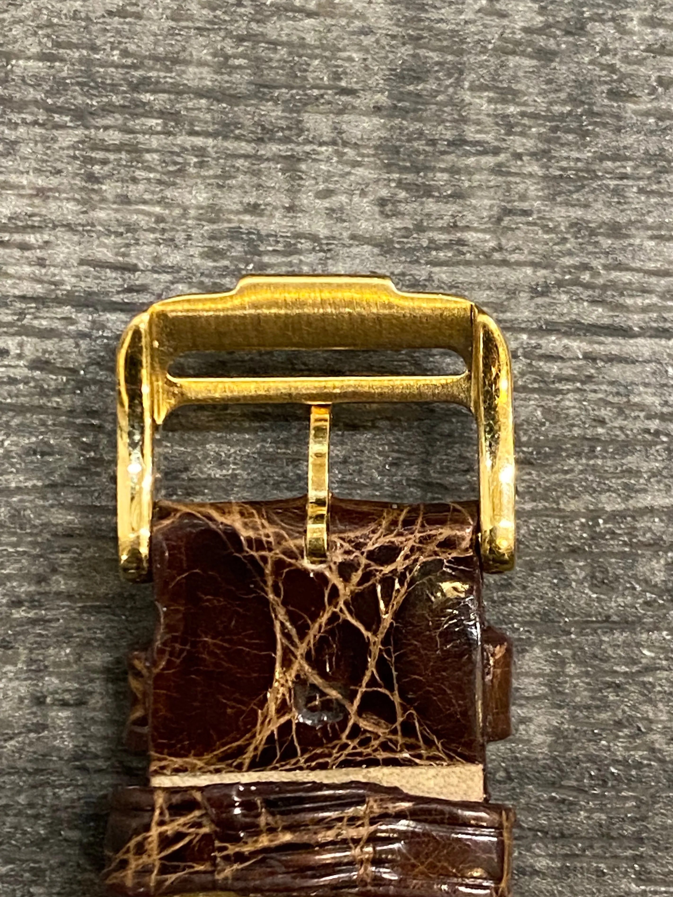 BAUME & MERCIER Original Signed Gold-Tone Tang Buckle - $250 APR VALUE w/ CoA! ✓