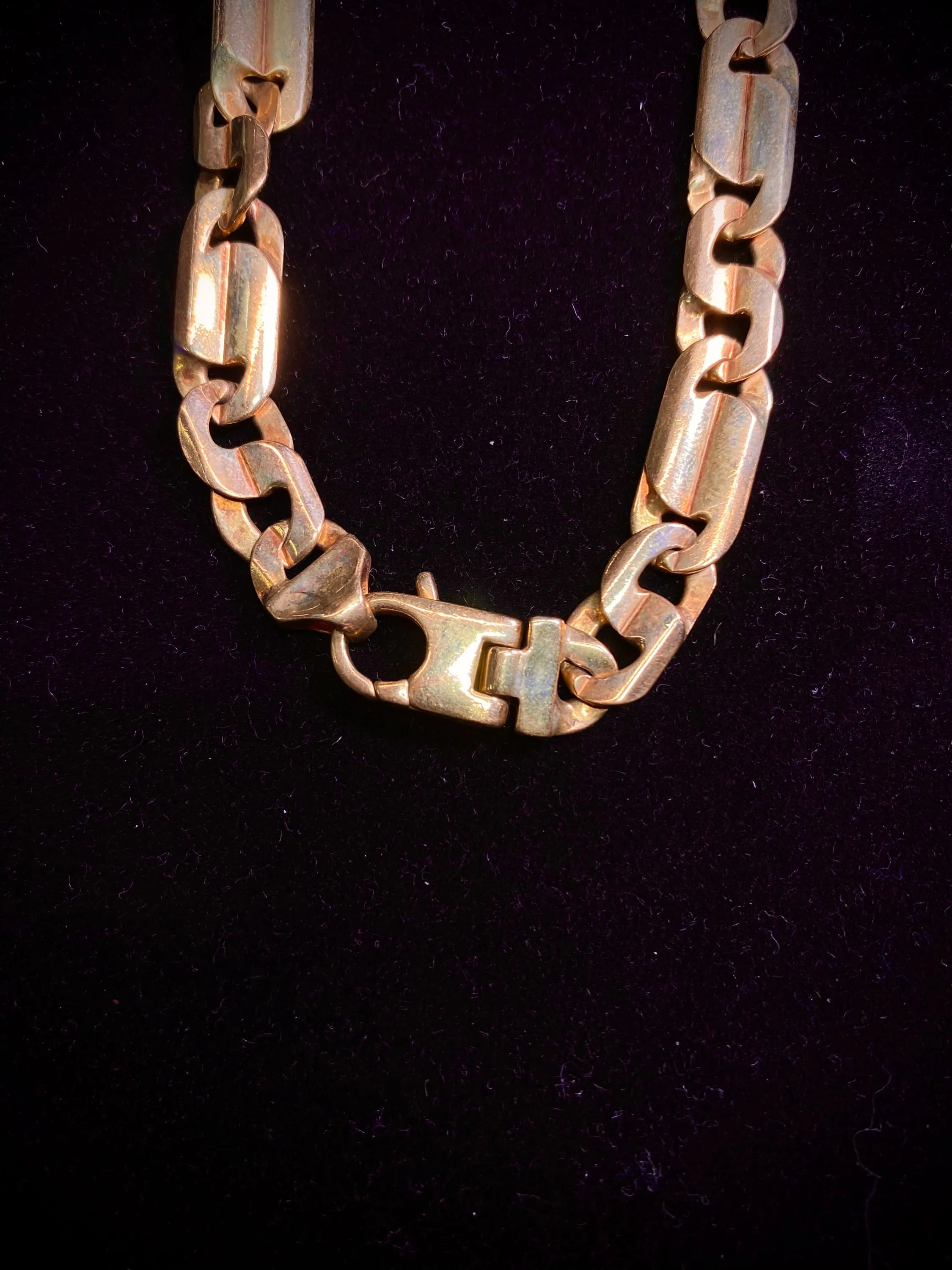 BEAUTIFUL Yellow Gold-tone S-Wave Designer Bracelet - $6K Appraisal Value! }