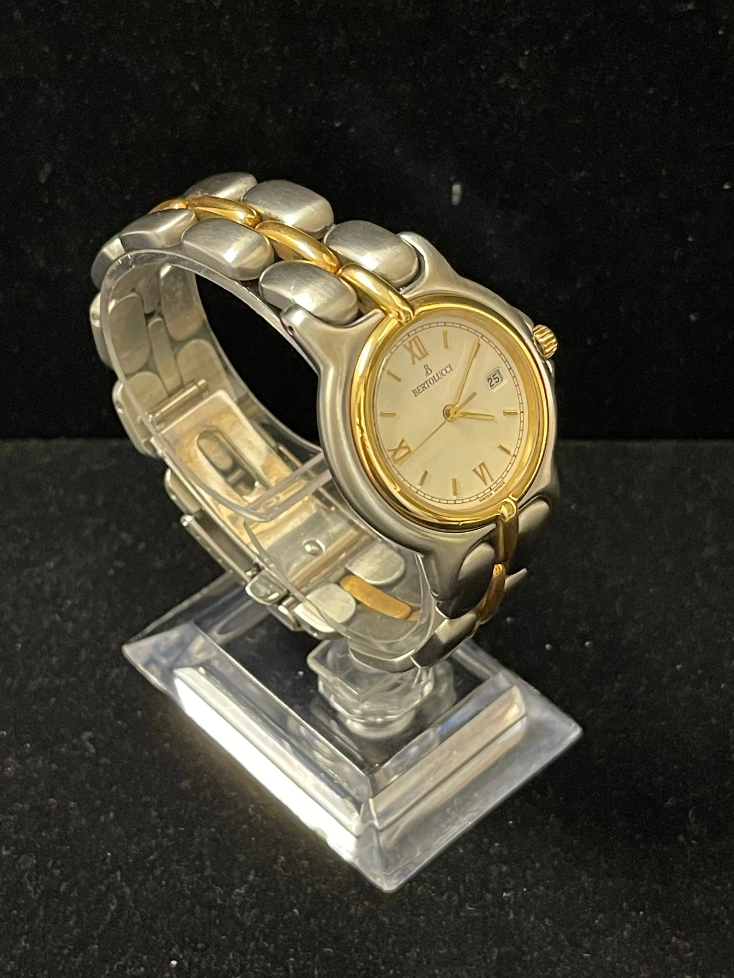 Bertolucci Pulchra Mid Size Date Feature SS & YG Men's Watch - $10K APR w/ COA!!