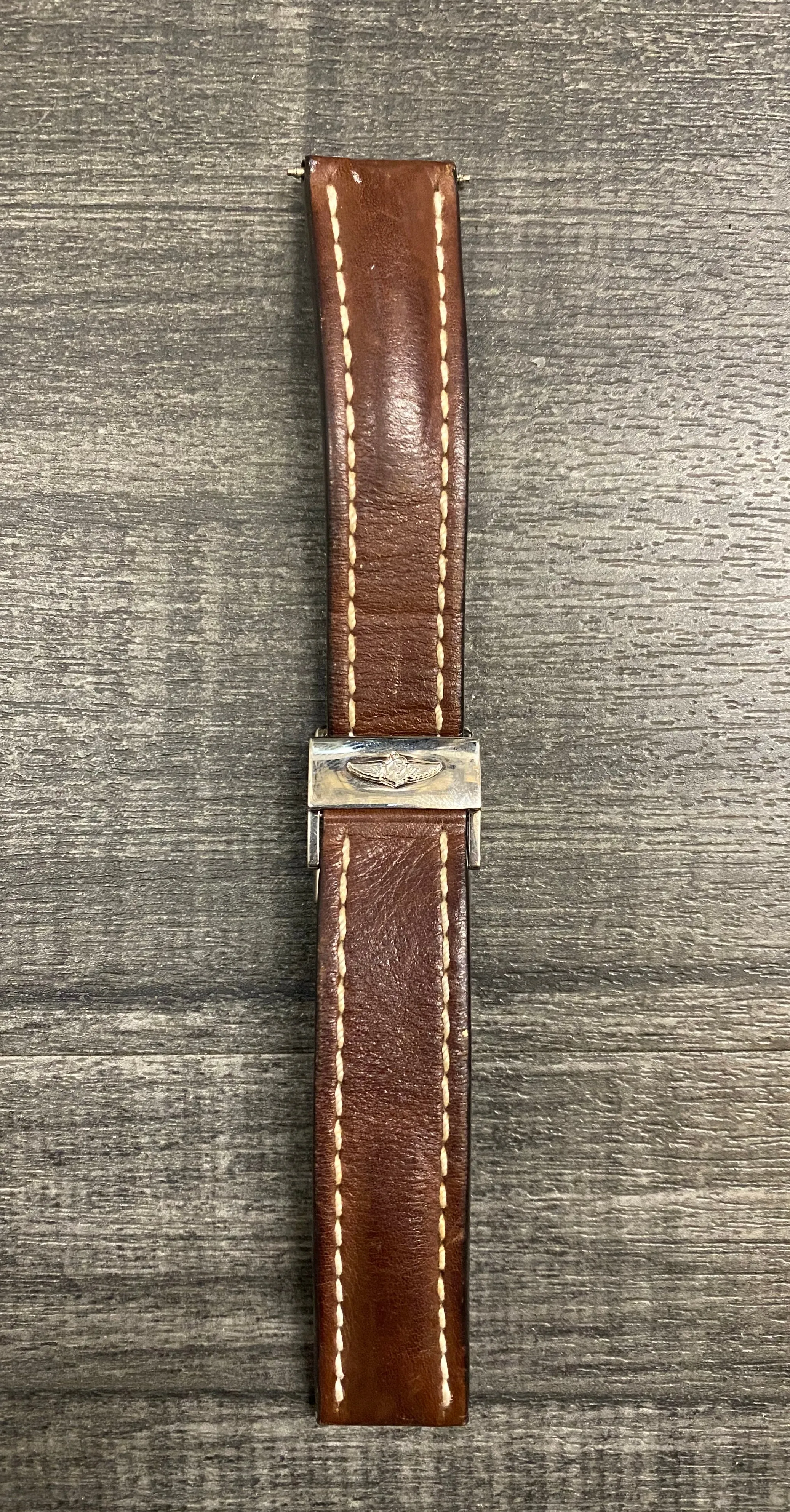 BREITLING Brown Padded Crocodile Leather Watch Strap - $600 APR VALUE w/ CoA! ✓