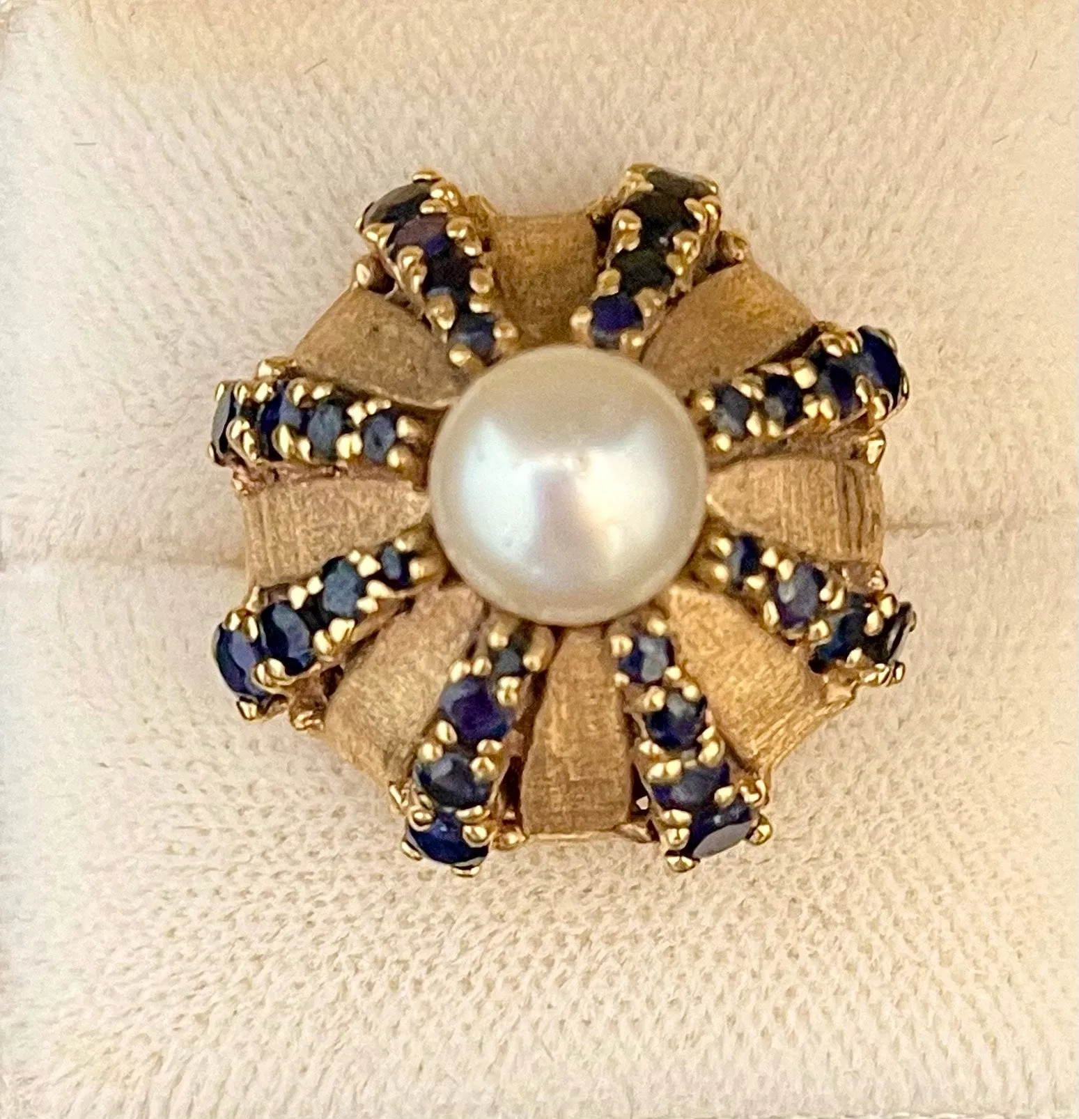 Buccellati-style Designer SYG Pearl & Sapphire Ring - $13K APR Value w/CoA}