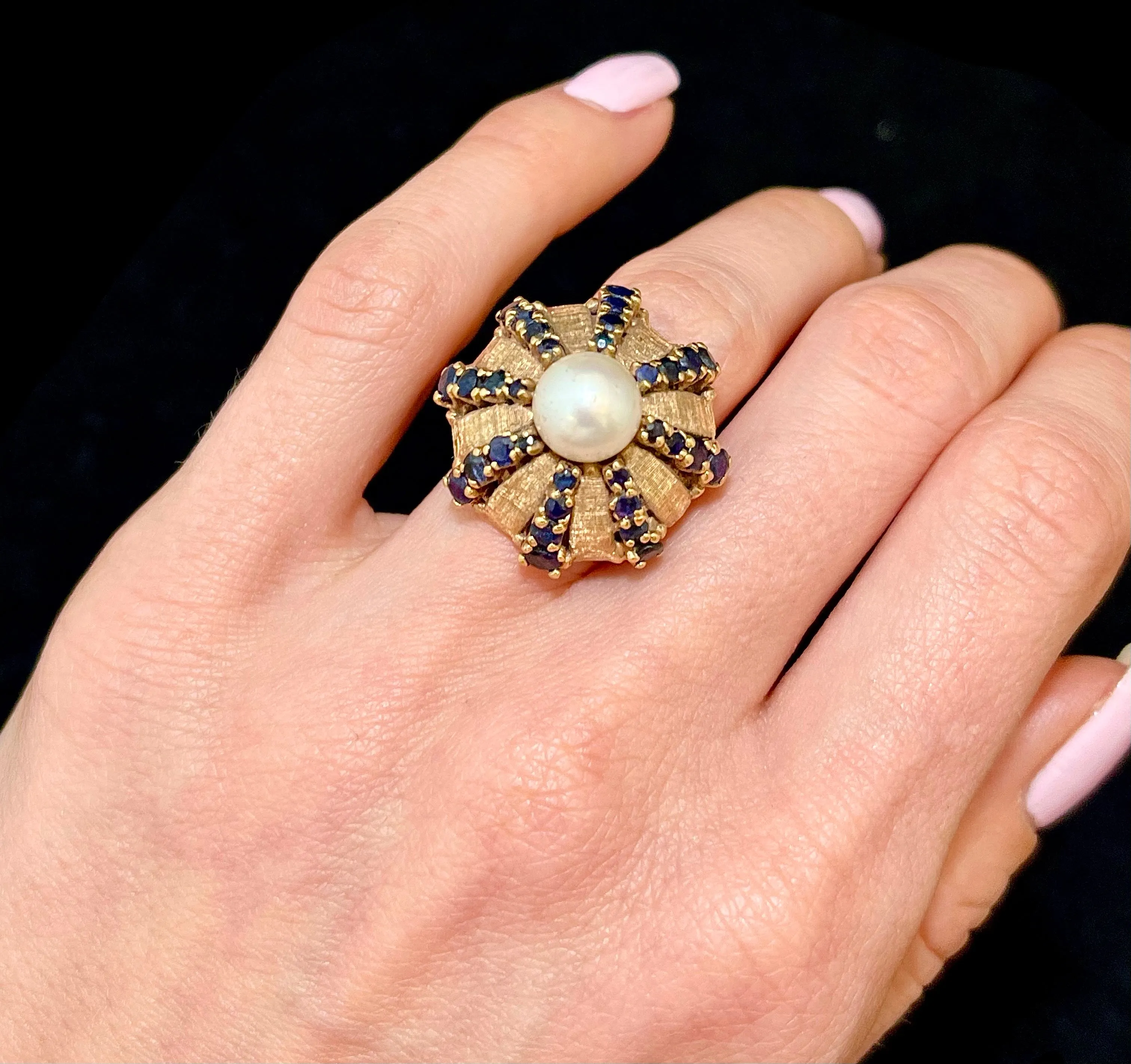 Buccellati-style Designer SYG Pearl & Sapphire Ring - $13K APR Value w/CoA}