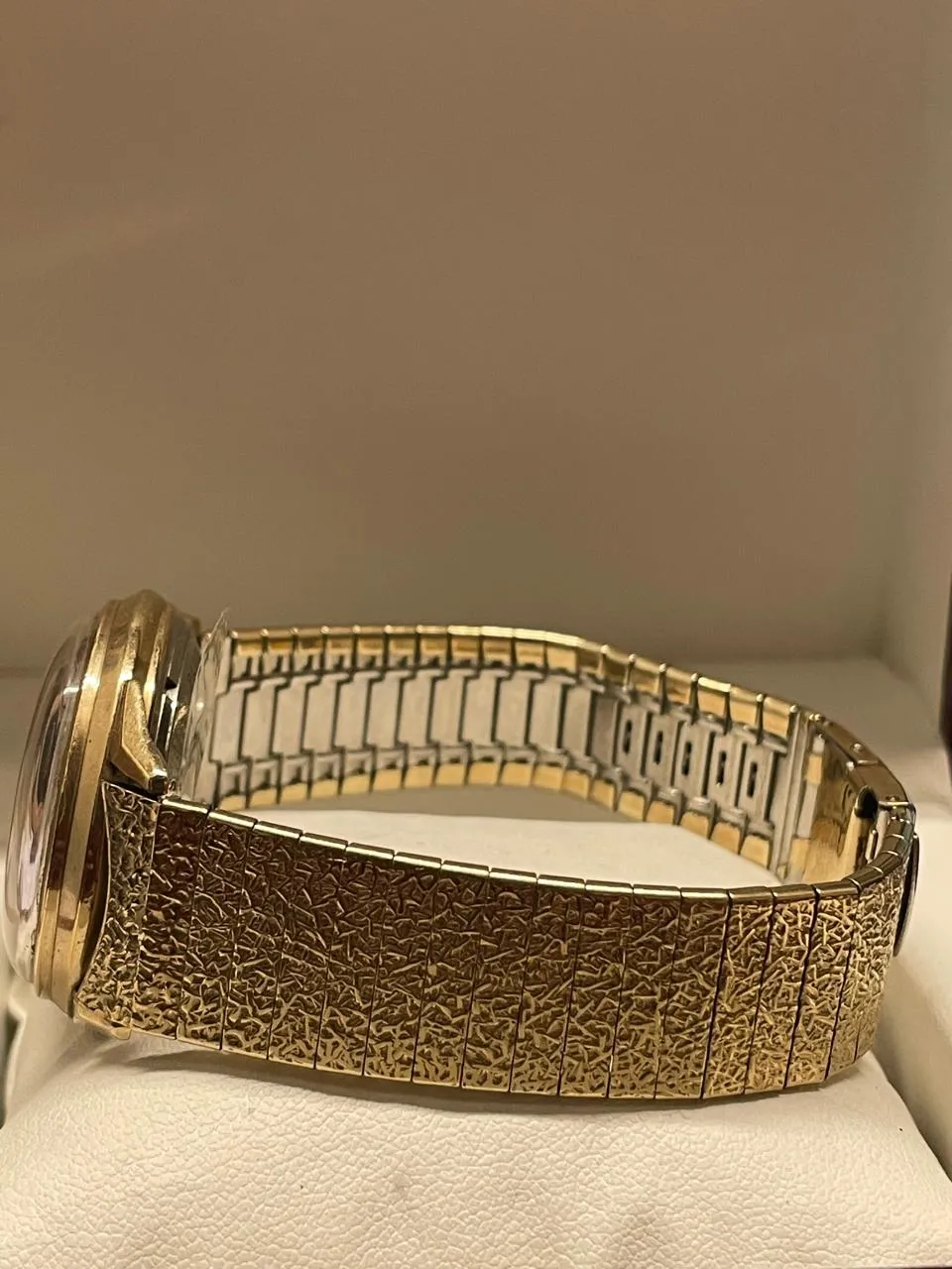 Bulova Accutron Vintage 1950s 10K Gold Filled Watch, Quartz- $8K APR w/ COA!!!!!