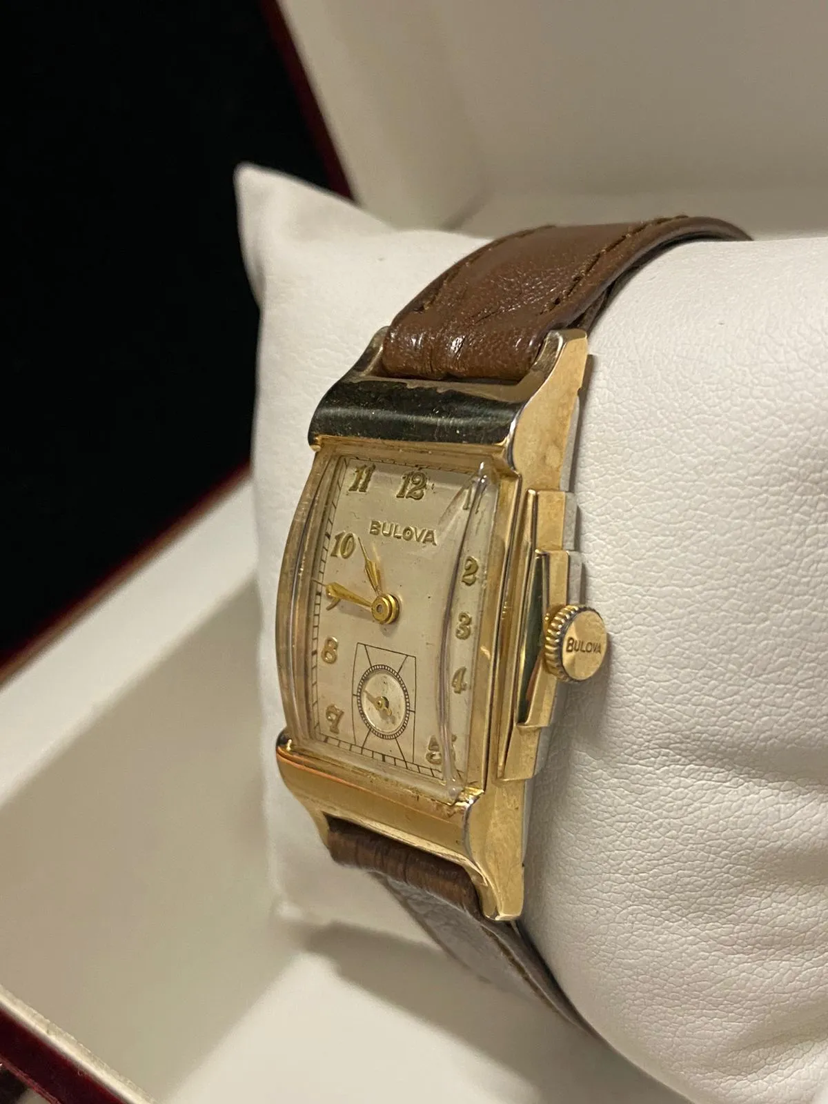 BULOVA Unisex Vintage 1940's Artdeco Unique & Beautiful Design - $6K APR w/ COA!