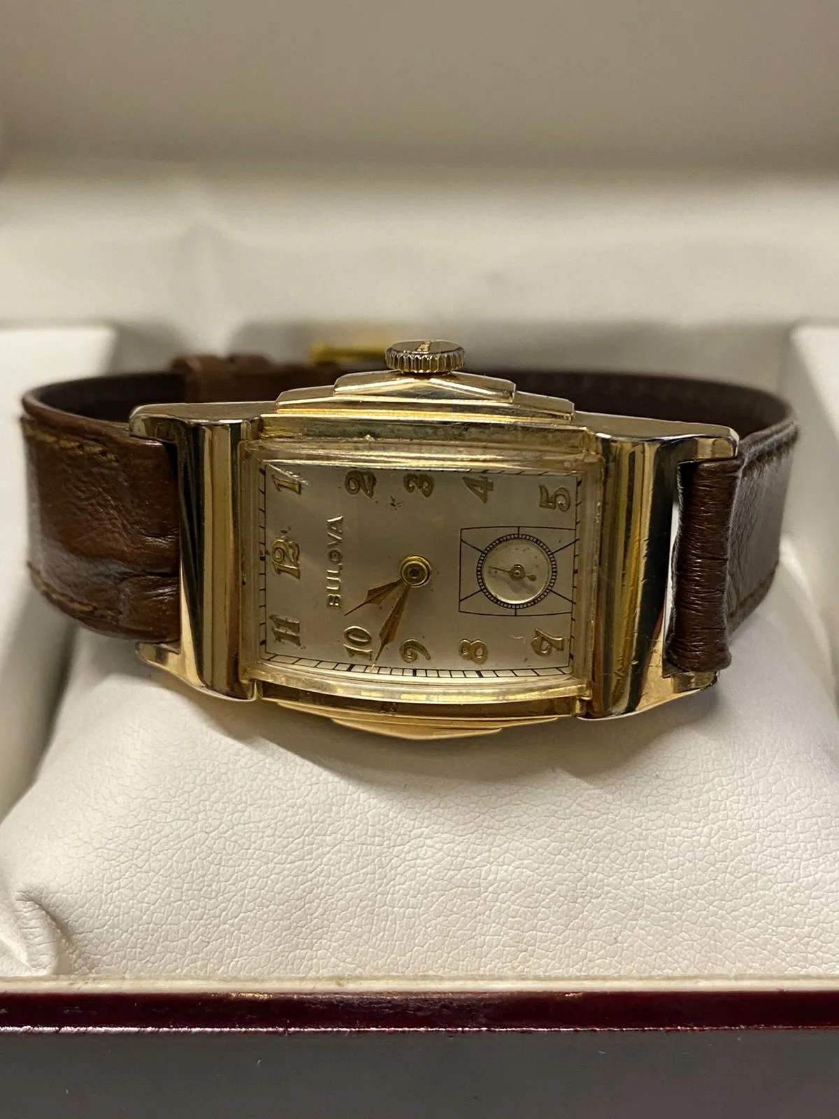 BULOVA Unisex Vintage 1940's Artdeco Unique & Beautiful Design - $6K APR w/ COA!