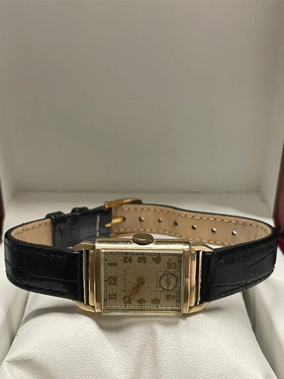 Bulova Vintage 1940s Watch - 10K Gold, Triple Lug, Rare Find- $6K APR w/ COA!!!!