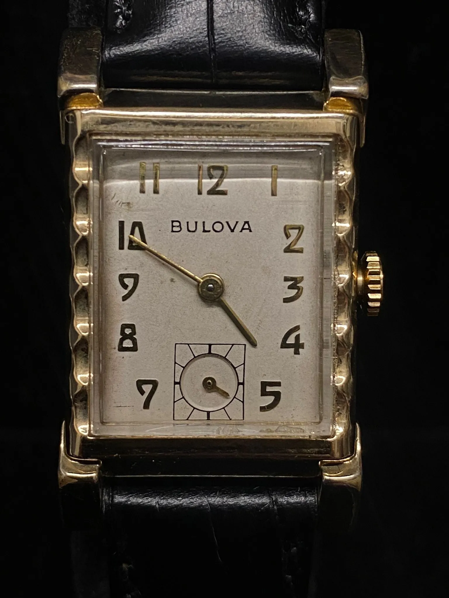 Bulova Vintage Circa 1950s Beautiful Case w/Arabic Numbers- $6,5K APR w/ COA!!!!