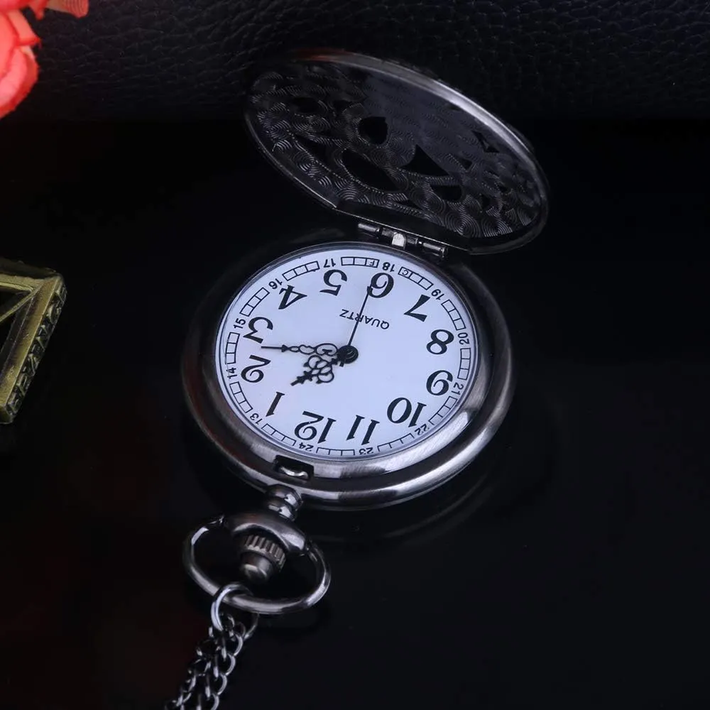 Dentily Vintage Octopus Hollow Quartz Pocket Watch Steampunk Black Pocket Watch with Necklace Chain