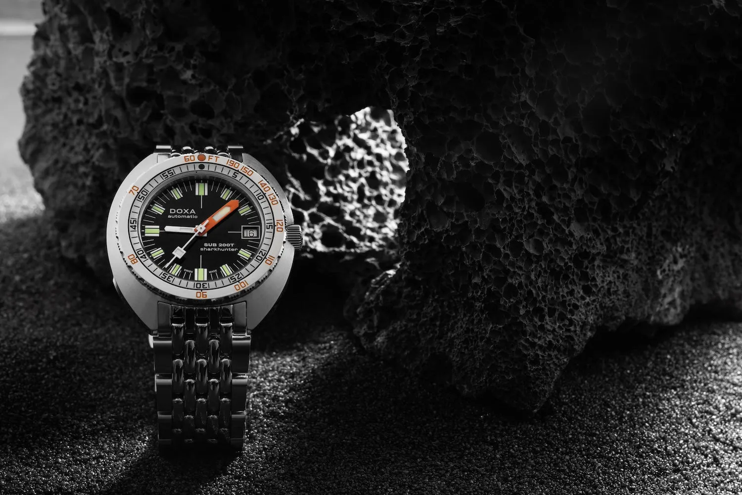 Doxa SUB 200T Sharkhunter Iconic Bracelet
