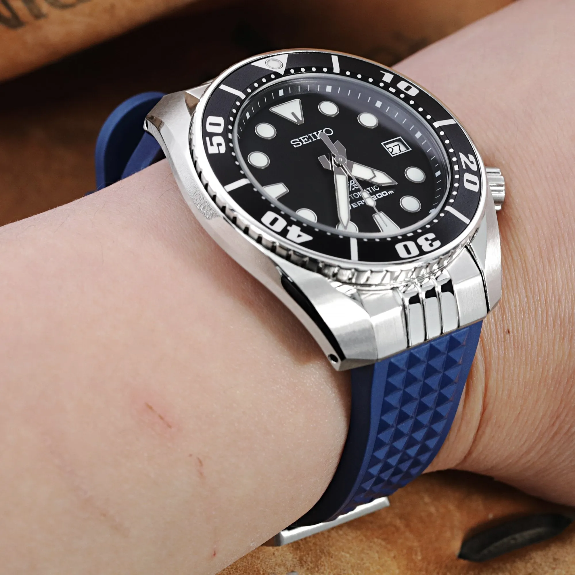 Endlink Plus Chaffle Navy Blue FKM Rubber watch strap compatible with Seiko Sumo SPB103
