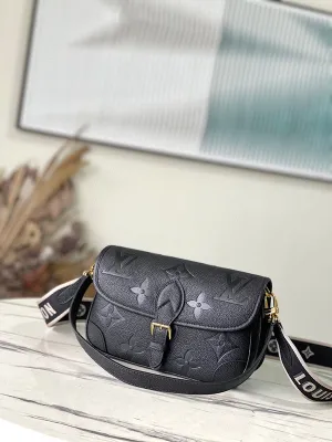 Fashion Lu-Vi bags - 4133