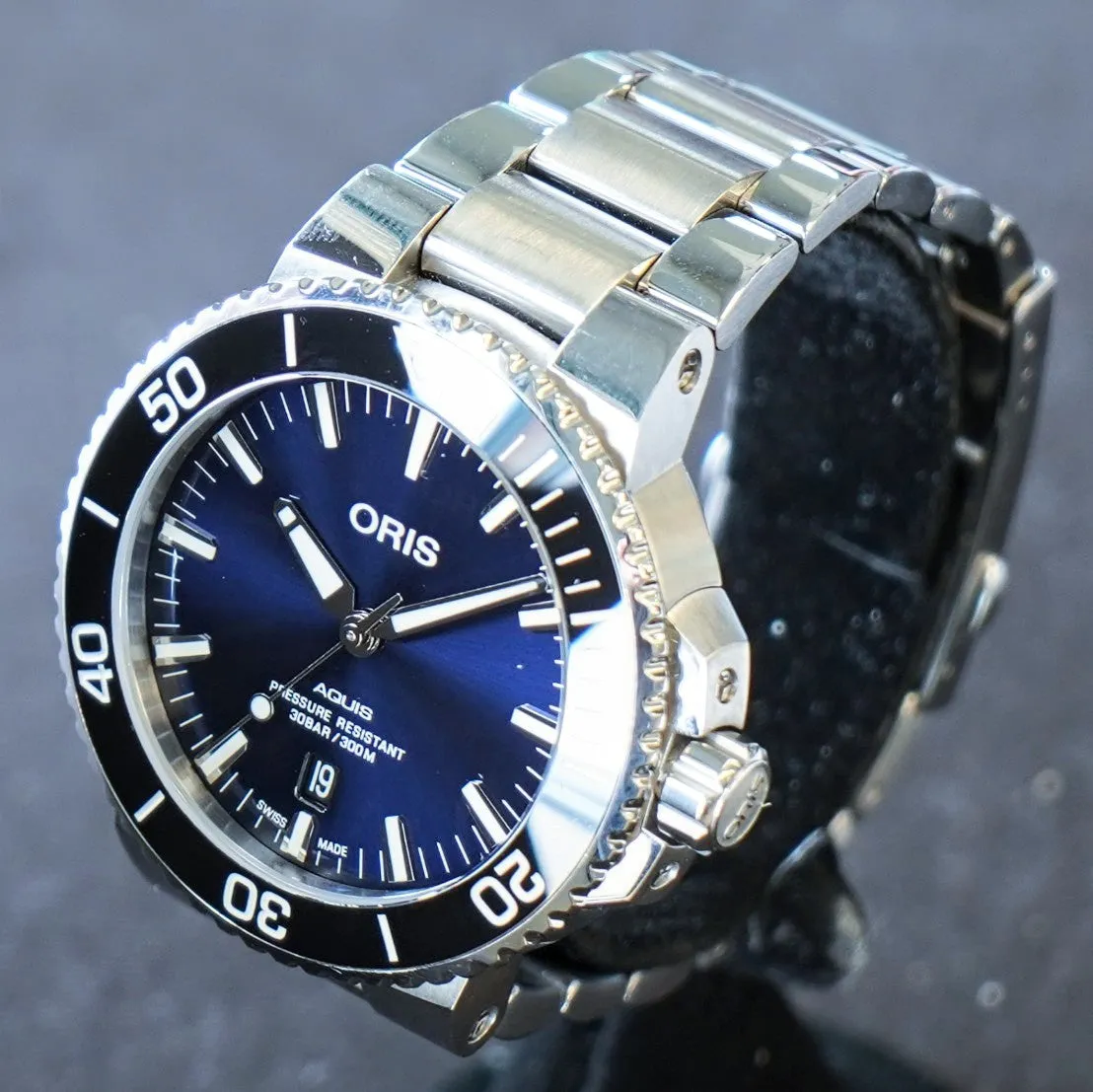 ORIS Aquis Date Watch 733 7730 Dive Automatic Wristwatch S.S. - ALL Original - Double Box & Papers