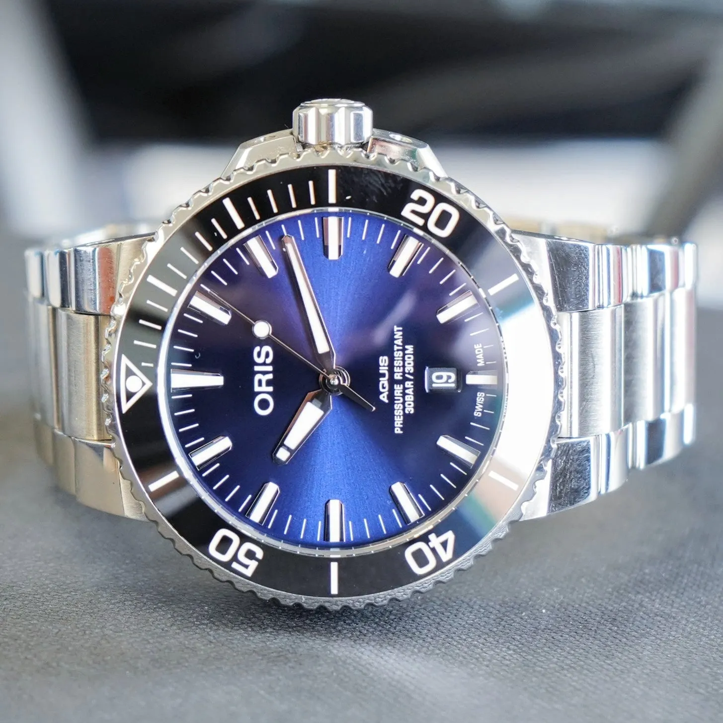 ORIS Aquis Date Watch 733 7730 Dive Automatic Wristwatch S.S. - ALL Original - Double Box & Papers