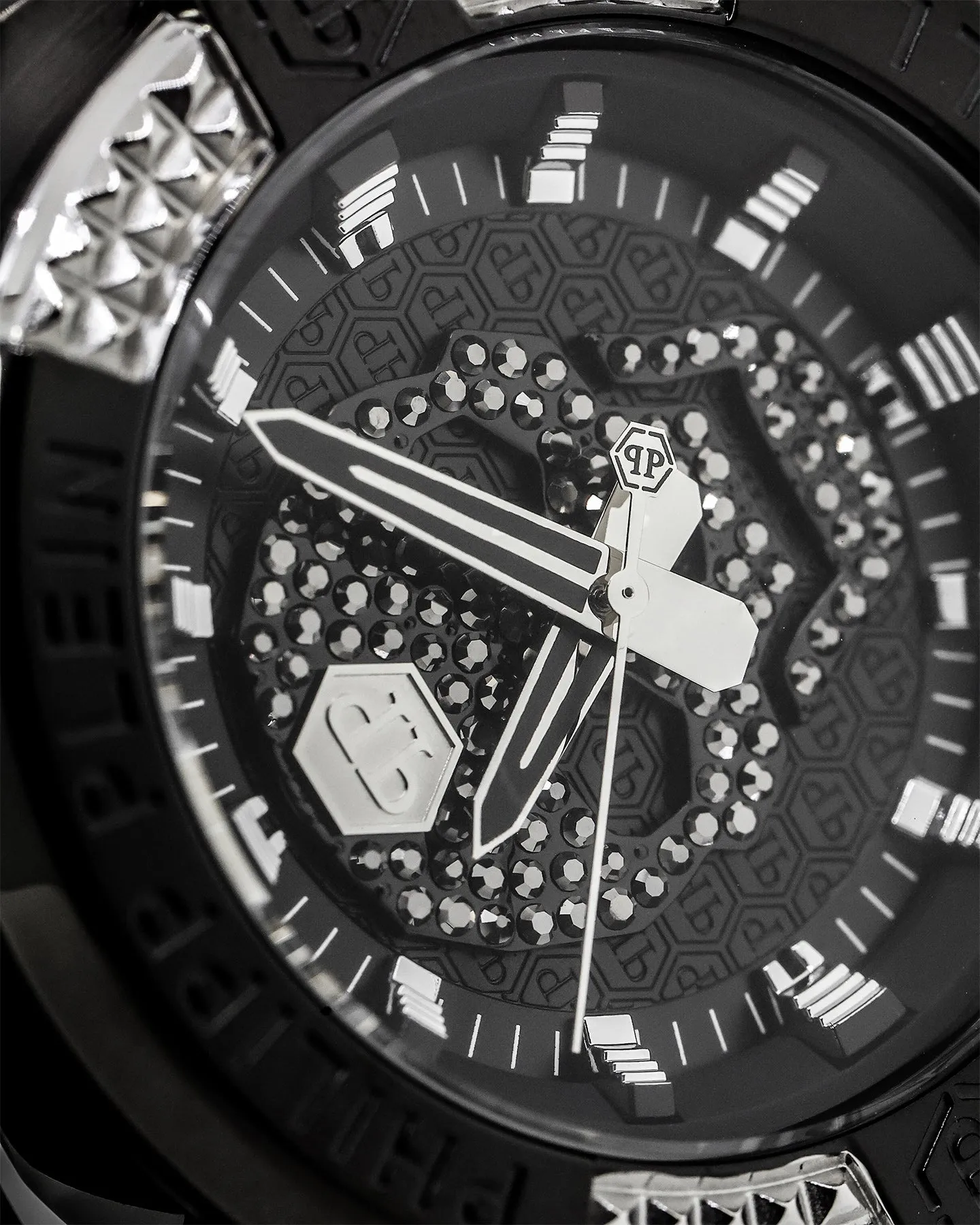 Philipp Plein The $kull Crystal Watch Black/Black