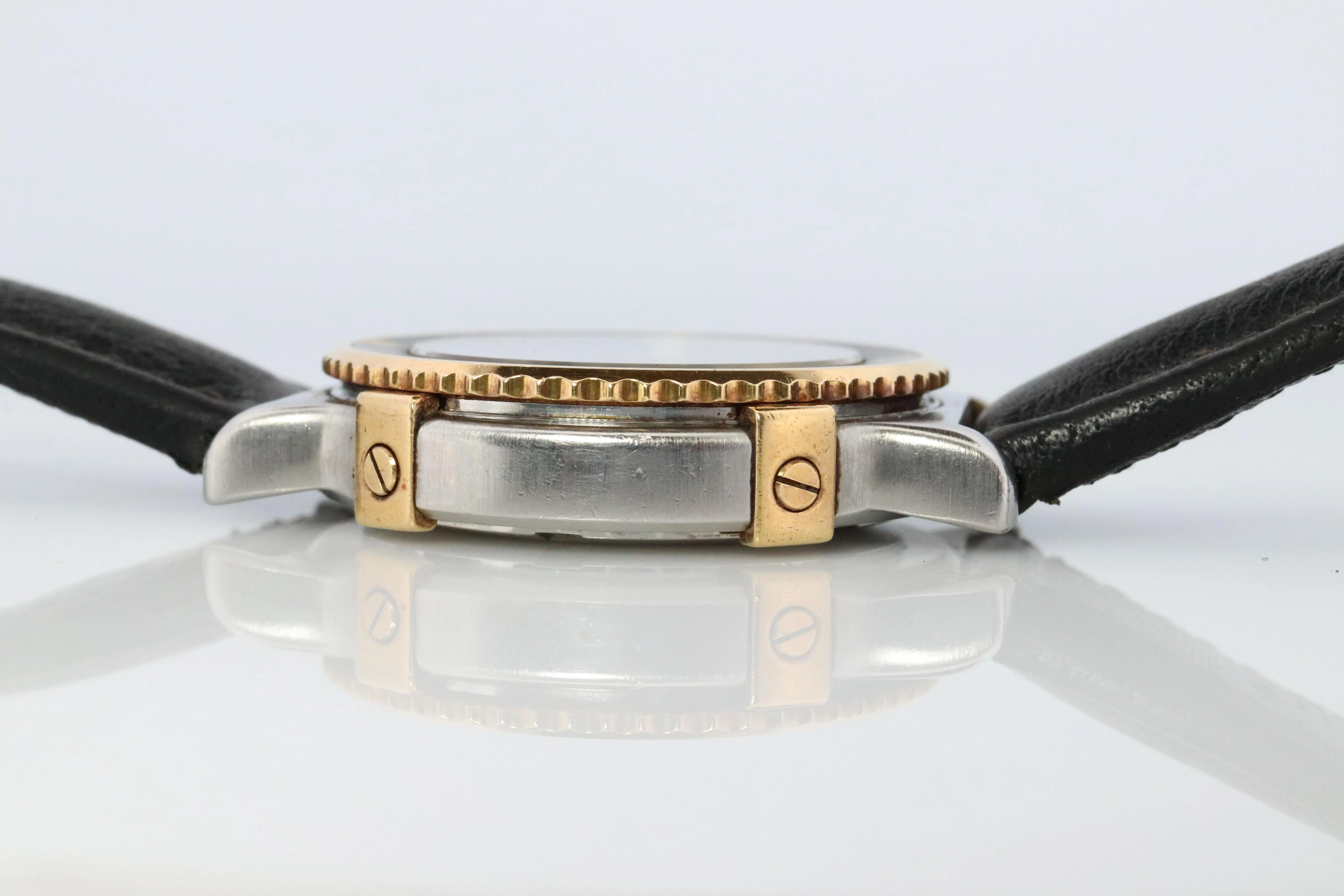 Tiffany and Co Diver Watch. 18k Gold and SS Tiffany L0729 Ladies Watch