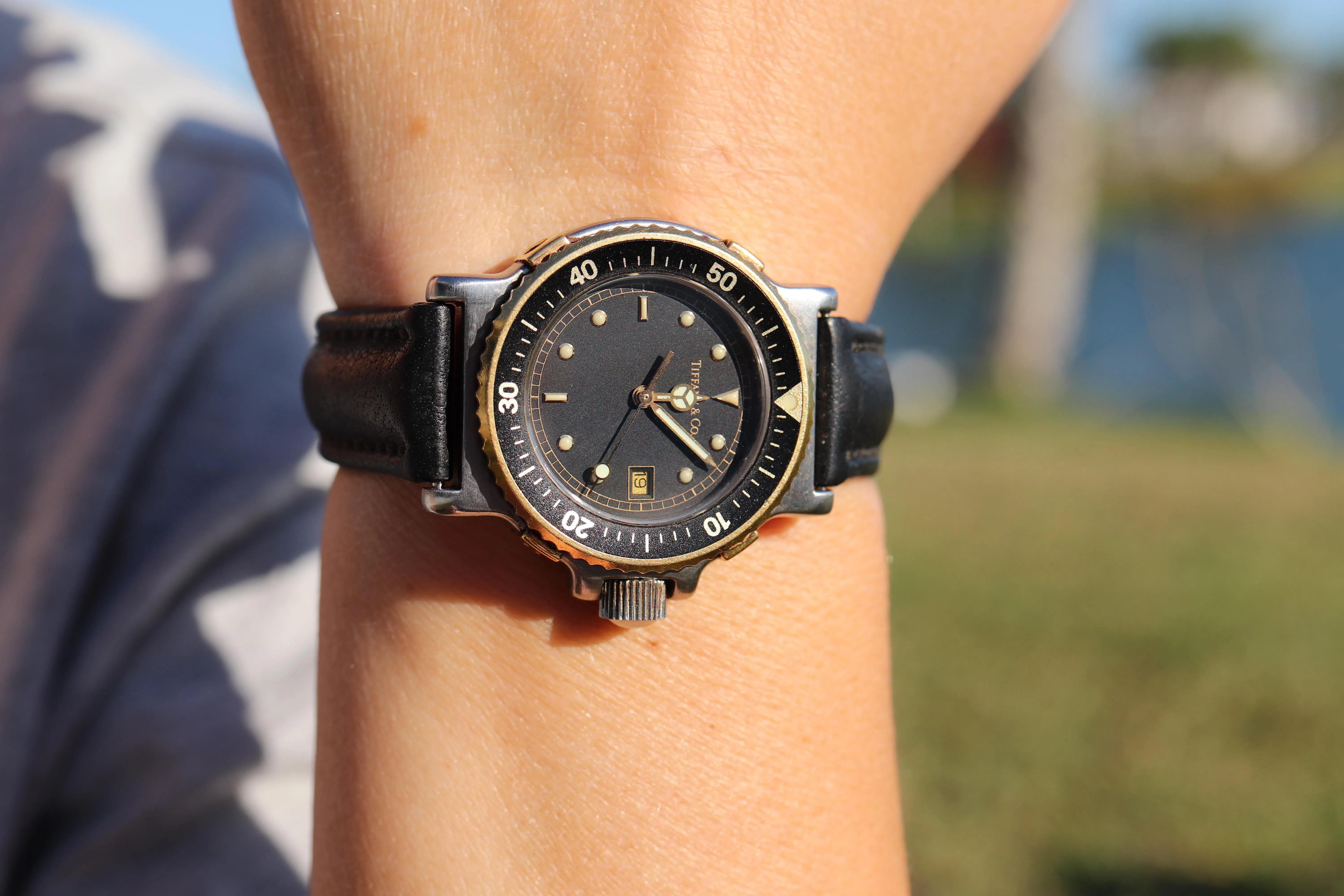 Tiffany and Co Diver Watch. 18k Gold and SS Tiffany L0729 Ladies Watch